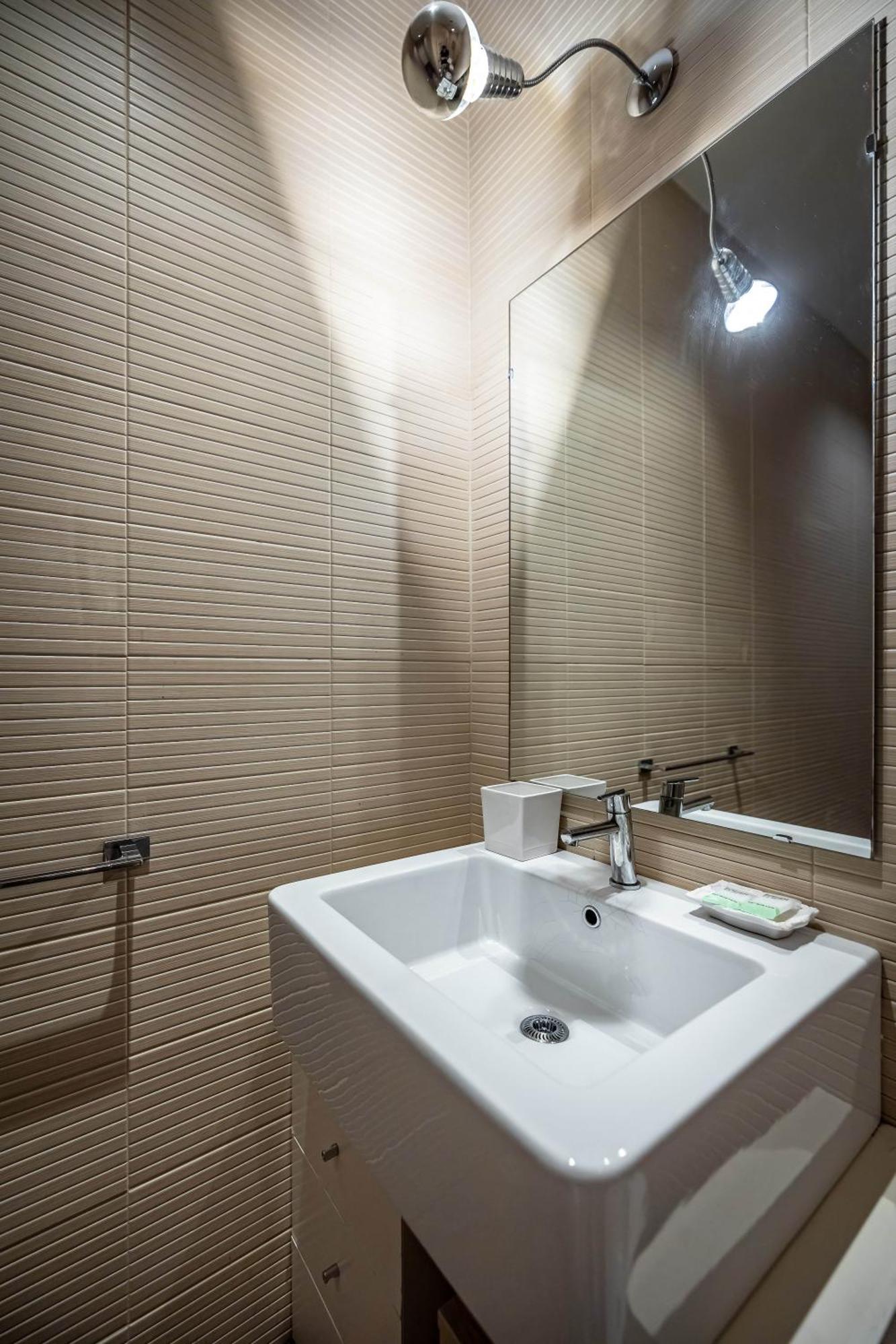 Yd Servi Suite Apt Firenze Bagian luar foto