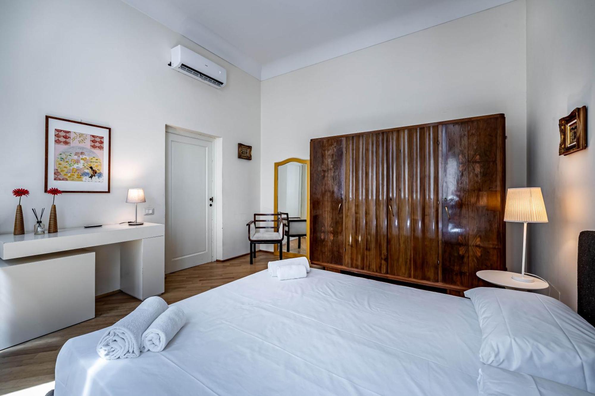 Yd Servi Suite Apt Firenze Bagian luar foto