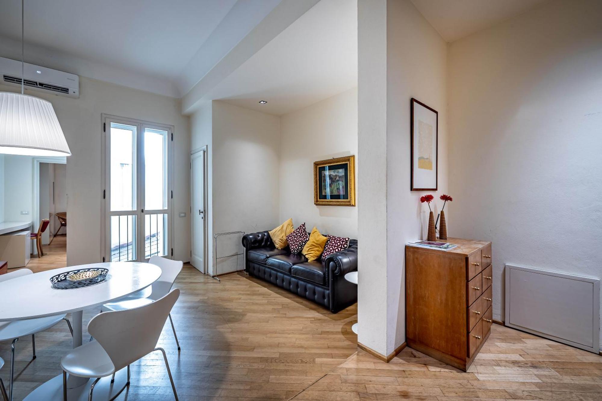 Yd Servi Suite Apt Firenze Bagian luar foto