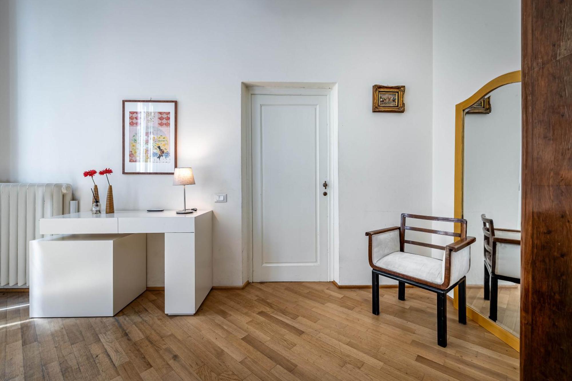 Yd Servi Suite Apt Firenze Bagian luar foto