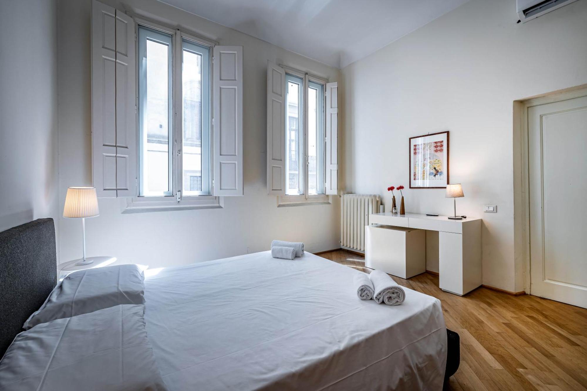 Yd Servi Suite Apt Firenze Bagian luar foto
