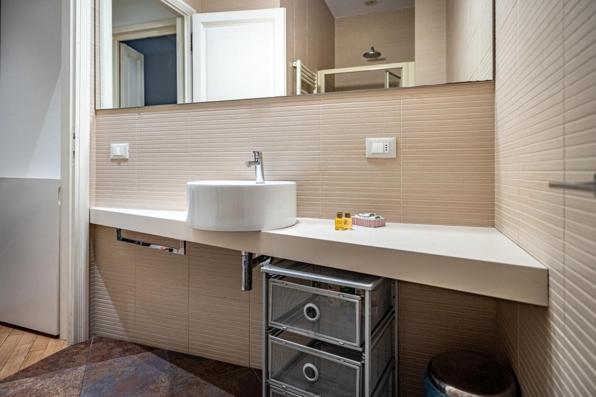 Yd Servi Suite Apt Firenze Bagian luar foto